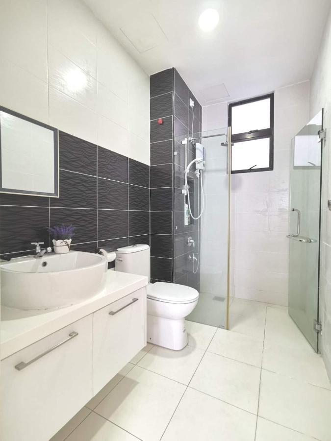 B2510 Paradigm Mall 2Br 6Pax Wifi Tvbox Netflix! Prime Area The Platino By Stay Johor Bahru Extérieur photo